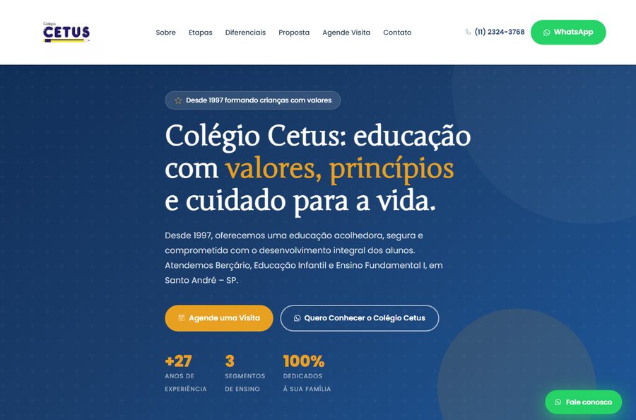Página inicial do site do Colégio Cetus, mostrando a proposta pedagógica do berçário ao fundamental I